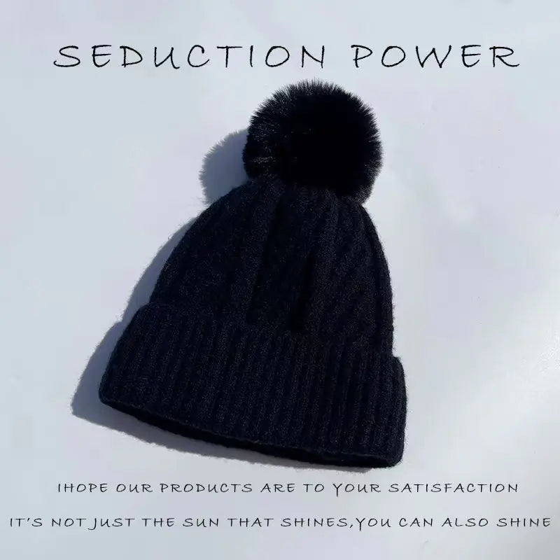Solid Color Knitted Woolen Hat for Winter Wear