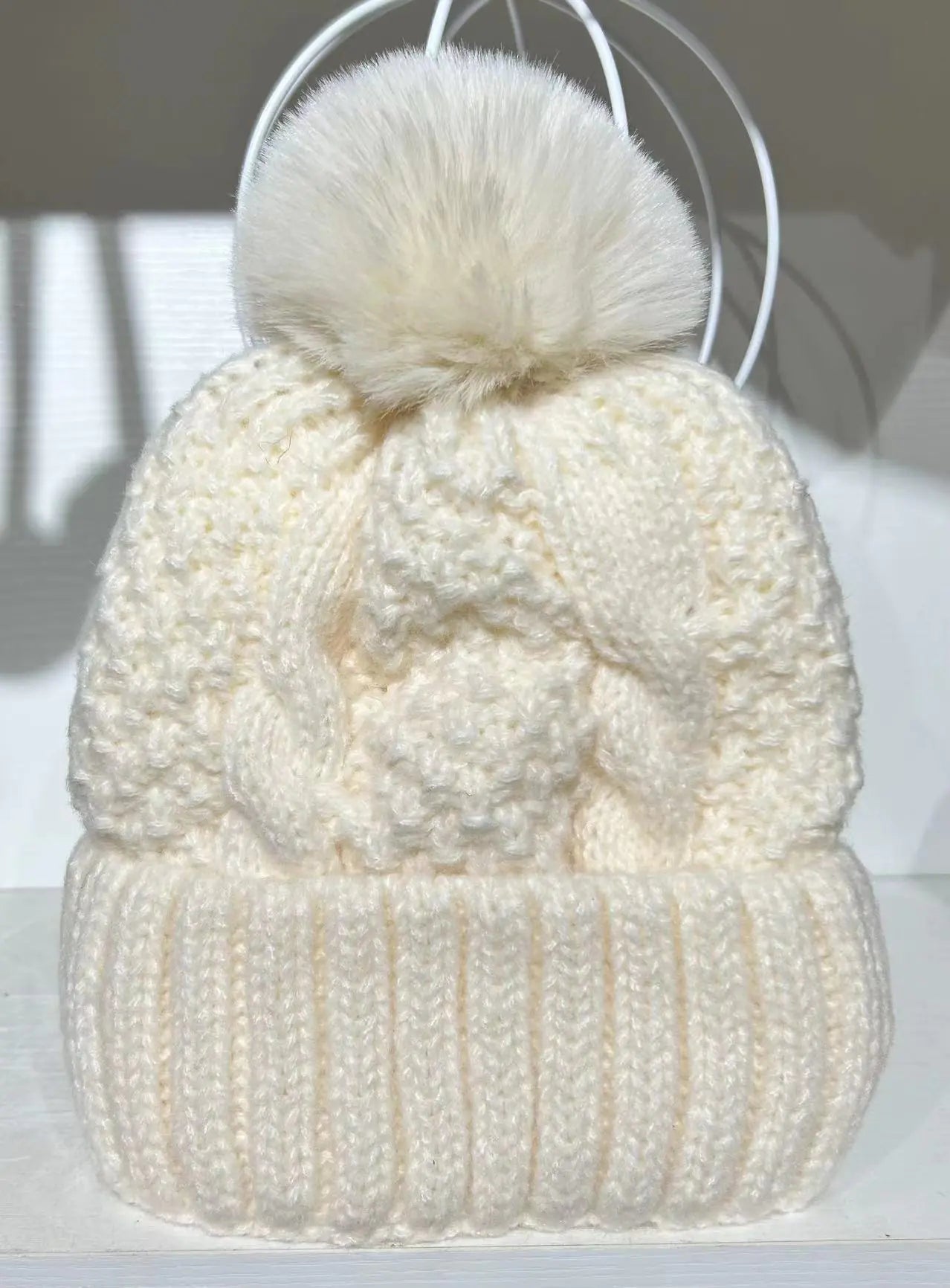 Solid Color Knitted Woolen Hat for Winter Wear